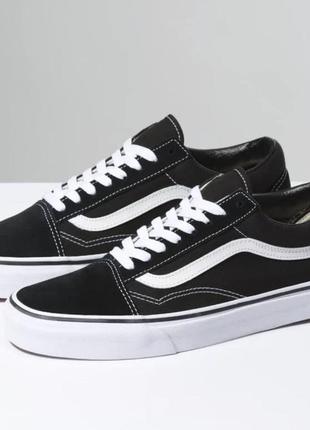 Класичні кеди  vans old school чорні з білим1 фото