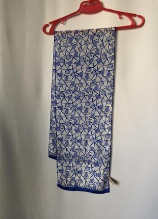 Біло-синій шовковий шарфик із рибками4 фото