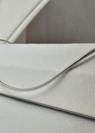 Срібна ланцюжок з оригінальним плетінням снейк