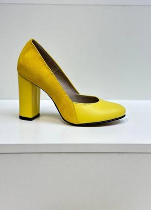 Эксклюзивные туфли лодочки из итальянской кожи и замши женские на каблуке1 фото