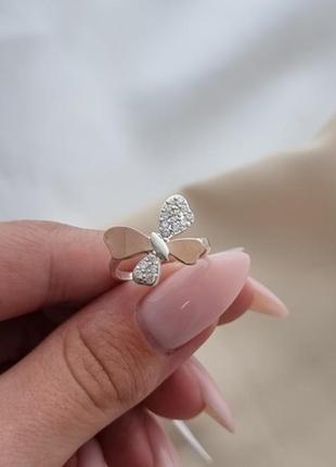 Серебряный набор з золотыми пластинами и фианитами бабочки ласка