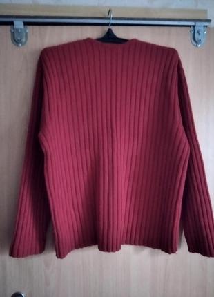Красный свитер2 фото
