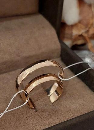 Обручки золоті пара гладкі середньої товщини пара