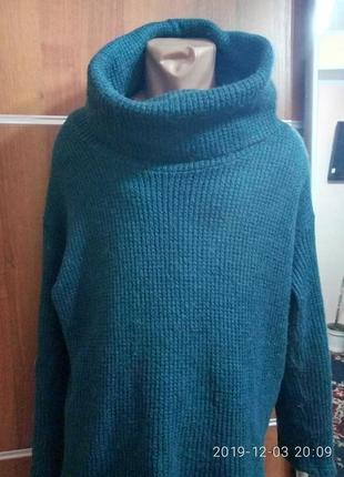 Теплый свитер