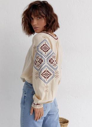 Вышиванка на пуговицах с длинным рукавом норма