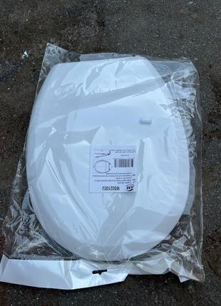 Крышка для унитаза сидение новое