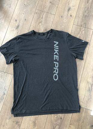 Футболка nike pro