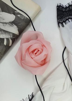 Чокер с большим нежно-розовым цветком роза цветок на шею ожерелье6 фото