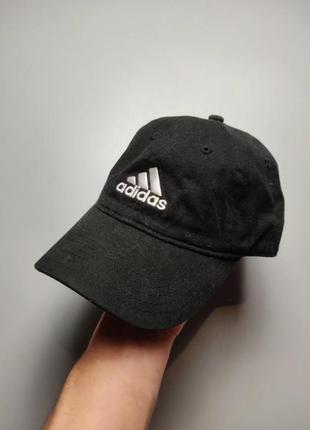 Велюрова кепка adidas1 фото