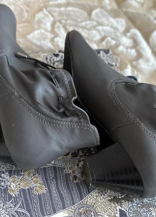 Итальянские кожаные сапожки ботильоны ботинки на каблуке деми женские демисезонные ботильоны каблука6 фото
