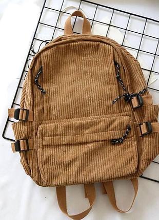 Вмісткий вельветовий рюкзак з брелком. чорний