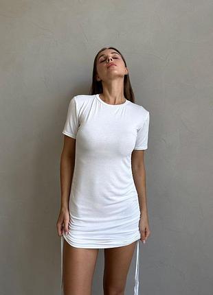 Платье на затяжках с коротким рукавом 518