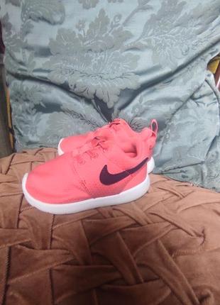 Кросовки nike для девочьки
