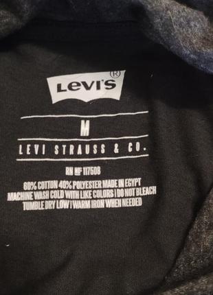 Фирменный лонгслив с капюшоном levi's4 фото