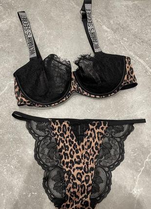Білизна комплект victoria’s secret зі стразами леопардовий набір вікторія сікрет стрази 75d 34d