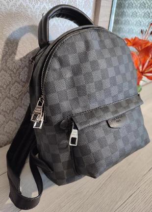 Стильний жіночий рюкзак в стилі louis vuitton луї віттон3 фото
