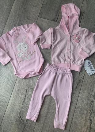 Костюмчик для девочки 3-6 мес в отличном состоянии