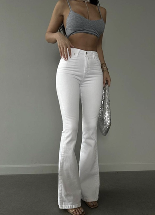 Белые джинсы клеш от co'couture1 фото
