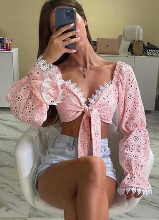 Топ із вишитої бавовни