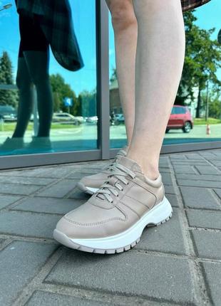 Кроссовки женские кожаные бежевые5 фото