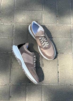 Кроссовки женские кожаные бежевые6 фото