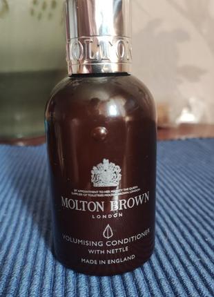 Molton brown volumising conditioner with nettle - кондиционер для объема волос «крапива»