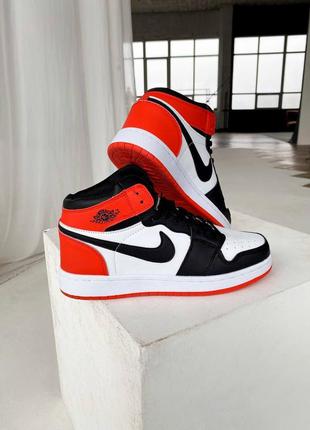 Кроссовки nike air jordan retro 1 black/red/white