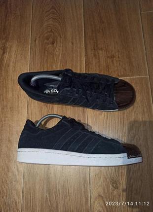 Жіночі кросівки adidas р.40