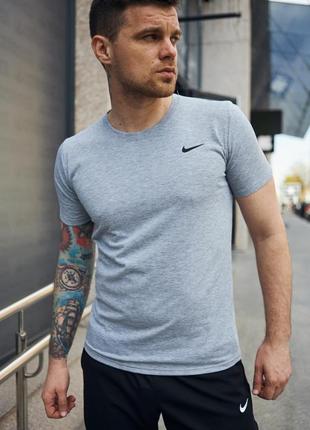 Футболка мужская nike белая серая/мужская футболка найк серая