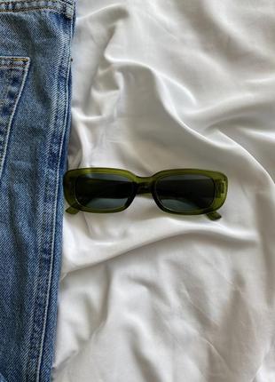 Зеленые имиджевые очки