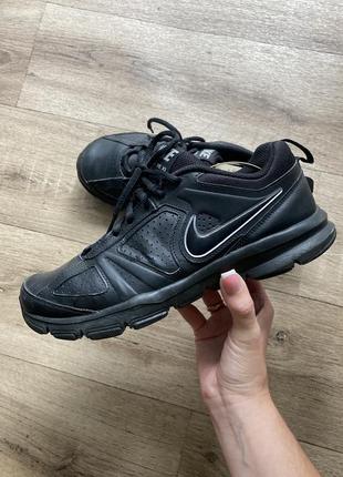 Кроссовки nike t-lite-xi