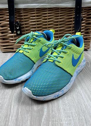 Женские оригинальные кроссовки nike