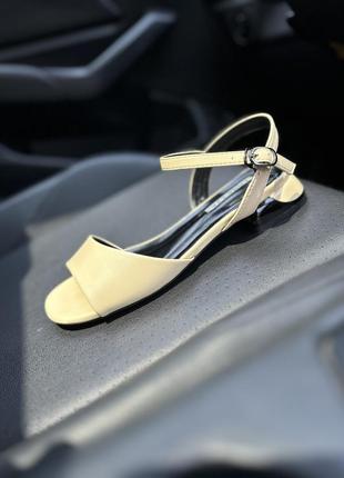 Босоніжки 🌿 каблук сланці сандалі сабо класика босоніжки3 фото