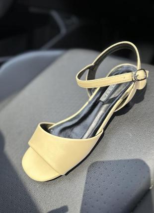 Босоніжки 🌿 каблук сланці сандалі сабо класика босоніжки5 фото