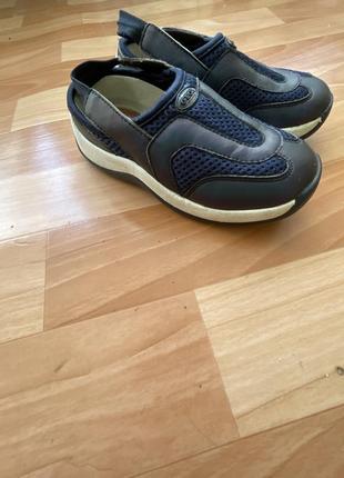 Кроссовки geox