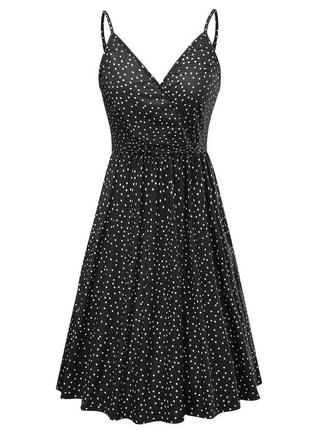 Черное плесерированное платье в горошек1 фото