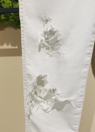 Белые рваные джинсы calzedonia2 фото