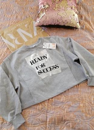 Zara укорочена толстовка з довгим рукавом "ready for success" сіро-срібляста сіра5 фото