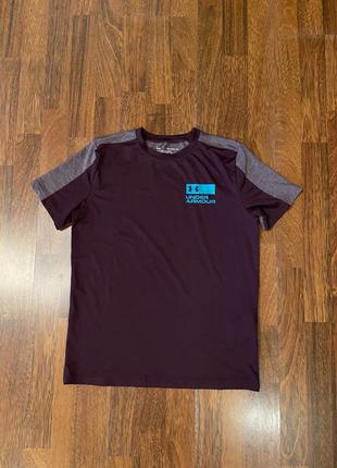 Футболка under armour