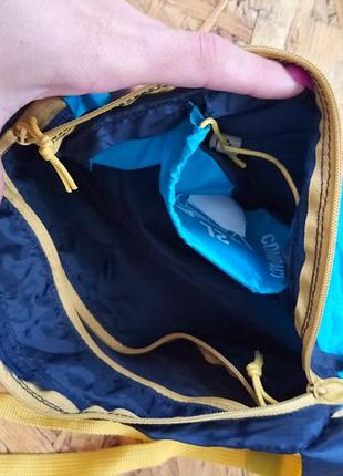 Барсетка бананка quechua 2l ultra compact decathlon