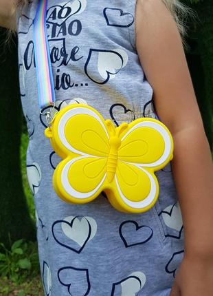 Силиконовая сумочка для девочки бабочка желтая