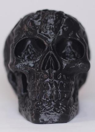 Череп с узором