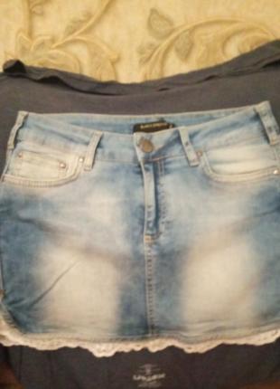Молодежная джинсовая юбка