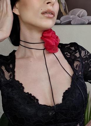 Колье чокер с большим цветком темно-красным  на шею ожерелье с розой2 фото