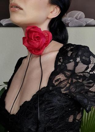 Колье чокер с большим цветком темно-красным  на шею ожерелье с розой3 фото