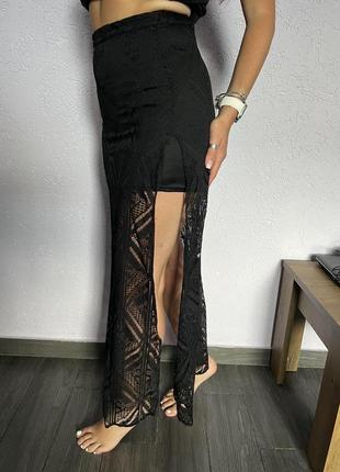 Крутая черная ажурная юбка