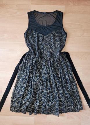 Сукня с золотом