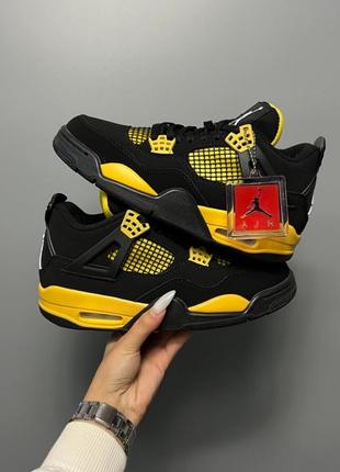 Кроссовки nike air jordan 4 retro 'thunder'