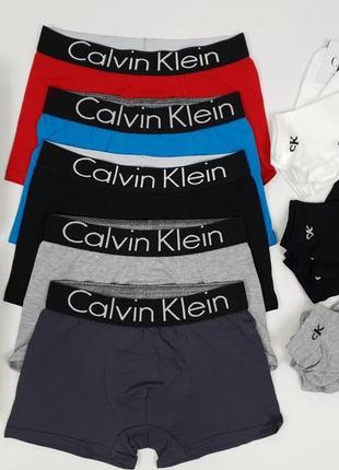 Мужской подарочный набор трусы носки 5шт и 18 пар calvin klein. боксеры трусы и носки кельвин кляйн