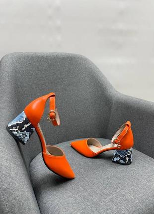 Эксклюзивные туфли лодочки из итальянской кожи и замши женские на каблуке с бантиком5 фото